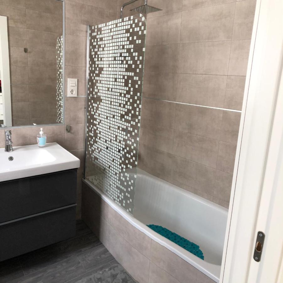 Apartamentos MareaBeach Torremolinos Bagian luar foto